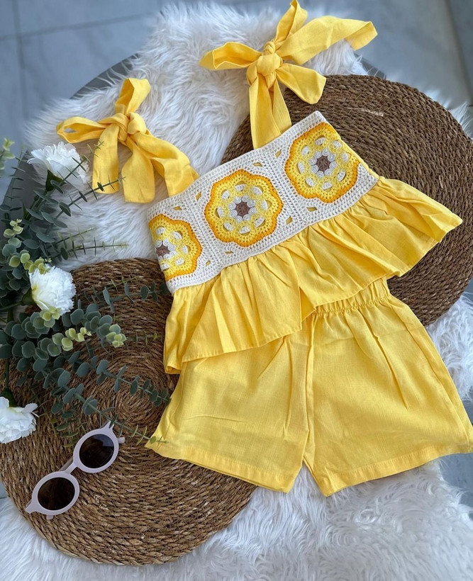 تاپ و شلوارک دخترانه ترک برند زارا کد ۱۵۷۲