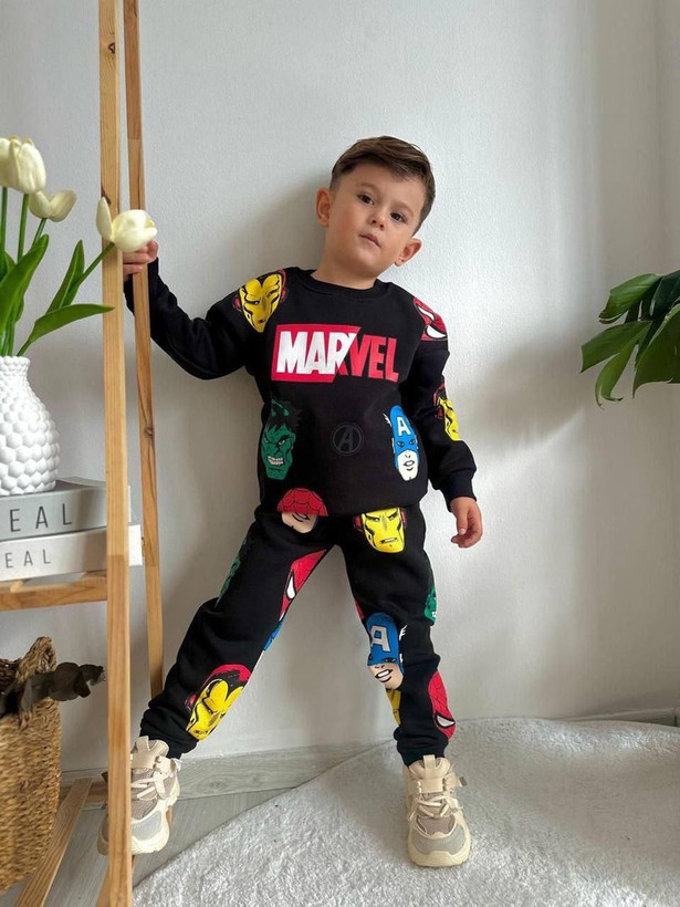 بلوز و شلوار توکرکی پسرانه.ترک کالکشن. طرح MARVEL بسیار شیک و باکیفیت و نرم و لطیف .از3 تا 10 سال