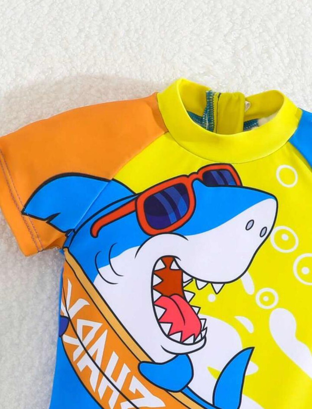 مایو یکسره طرح shark اورجینال برند shein ضد کلر و حساسیت مناسب ۶ تا ۳۶ ماه