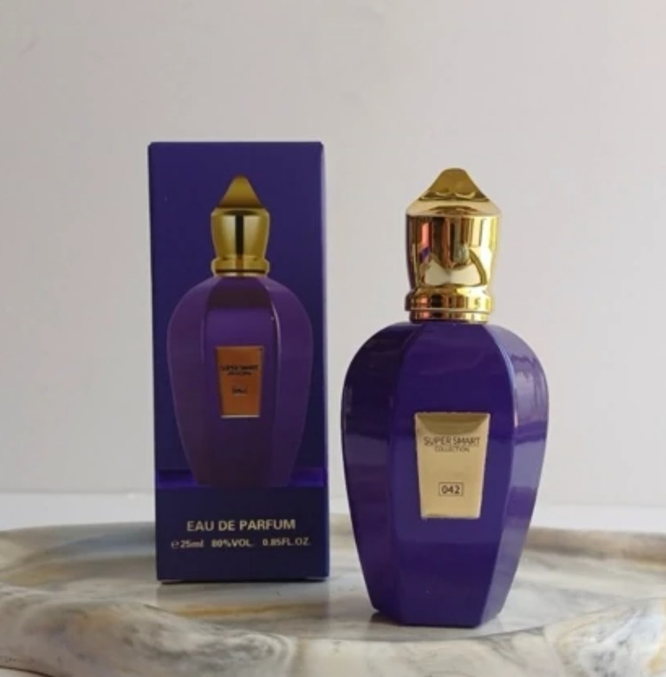 عطر پرطرفدار زرجوف اربا سوسپیرو اکسنتو با راحیه شیک و با طبع شرقی چوبی و نعنا و خنک و شیرین با ماندگاری بسیار طولانی مدت و با پراکندگی عالی و حجم ۲۵ میل