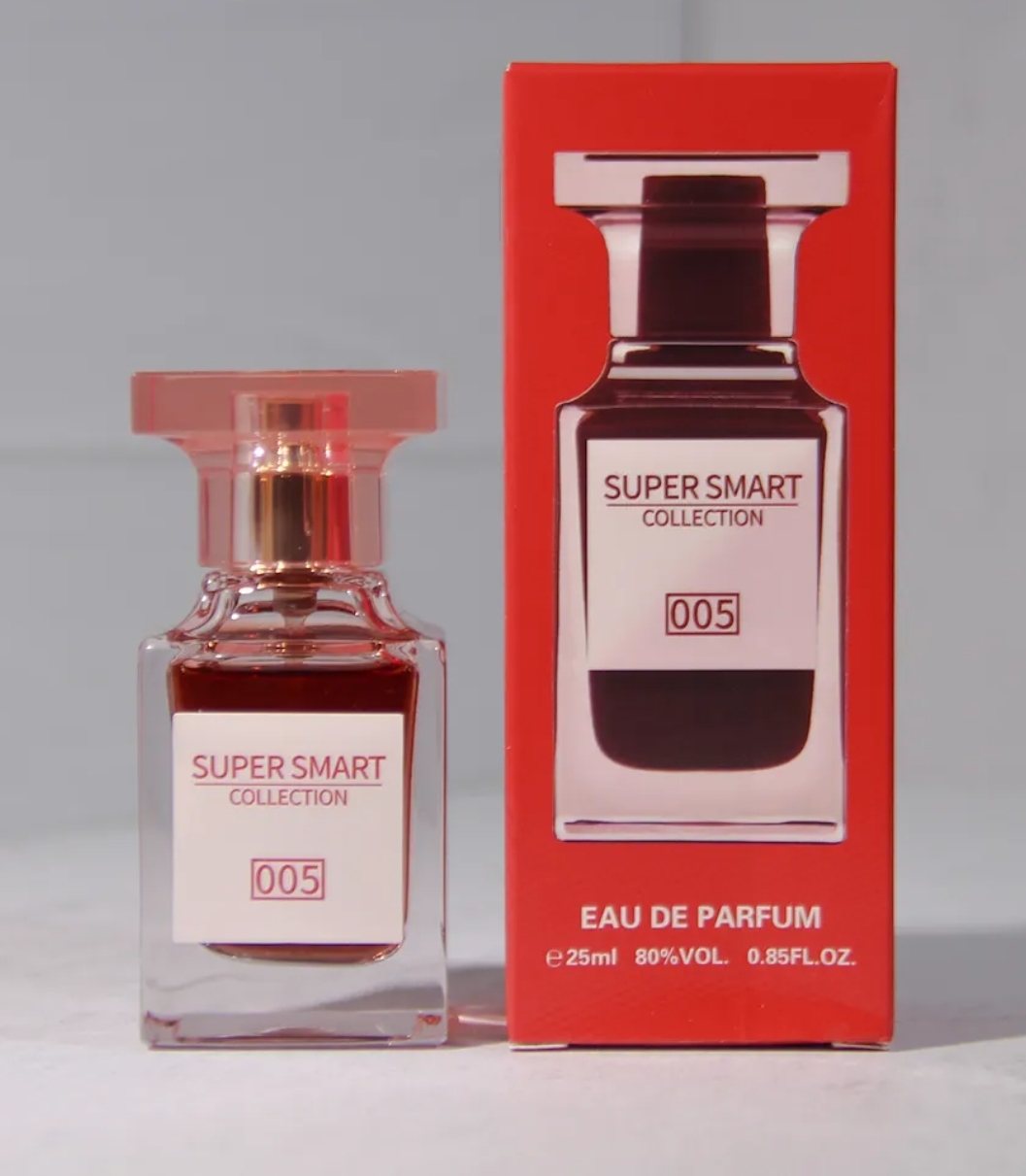 ادوپرفیوم تام فورد لاست چری با رایحه لاکچری و نیمه رسمی مجلل و طبع شیرین ابنباتی و گیلاس های بهاری در عین حال مجلل و شیک مناسب تمام فصول با ماندگاری طولانی مدت و با پراکندگی عالی و کیفیت بالا حجم ۲۵ میل