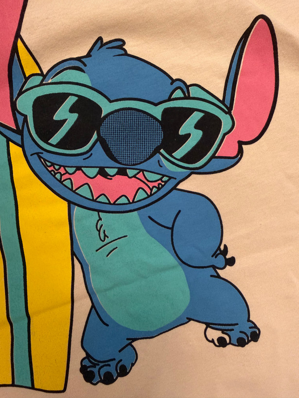 تیشرت و شلوارک وارداتی کیفیت عالی طرح stitch-سایزبندی از ۲تا۸سال و کد ۲۳۶۳