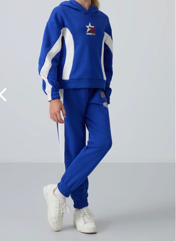 جدیدترین هودی و شلوار دخترانه ترک- توکرکی خفیف-از نیو کالکشن اورجینال برند Tommylife-کیفیت عالی -گرم و نرم و خوش استایل از ۸تا ۱۵سال